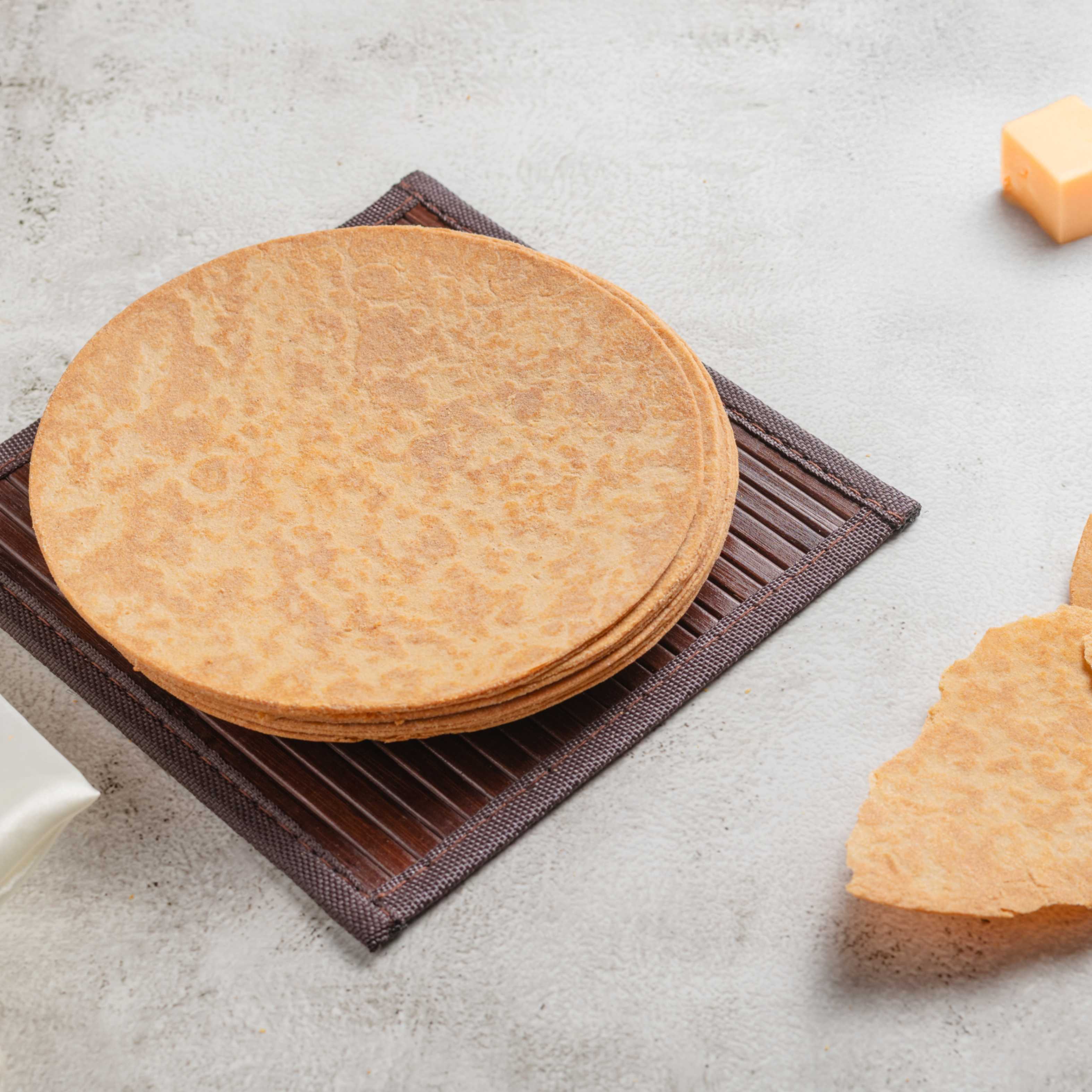 Buy Cheese Khakhra online from World of Mysore Pak – crispy, cheesy delight with classic Indian crunch.