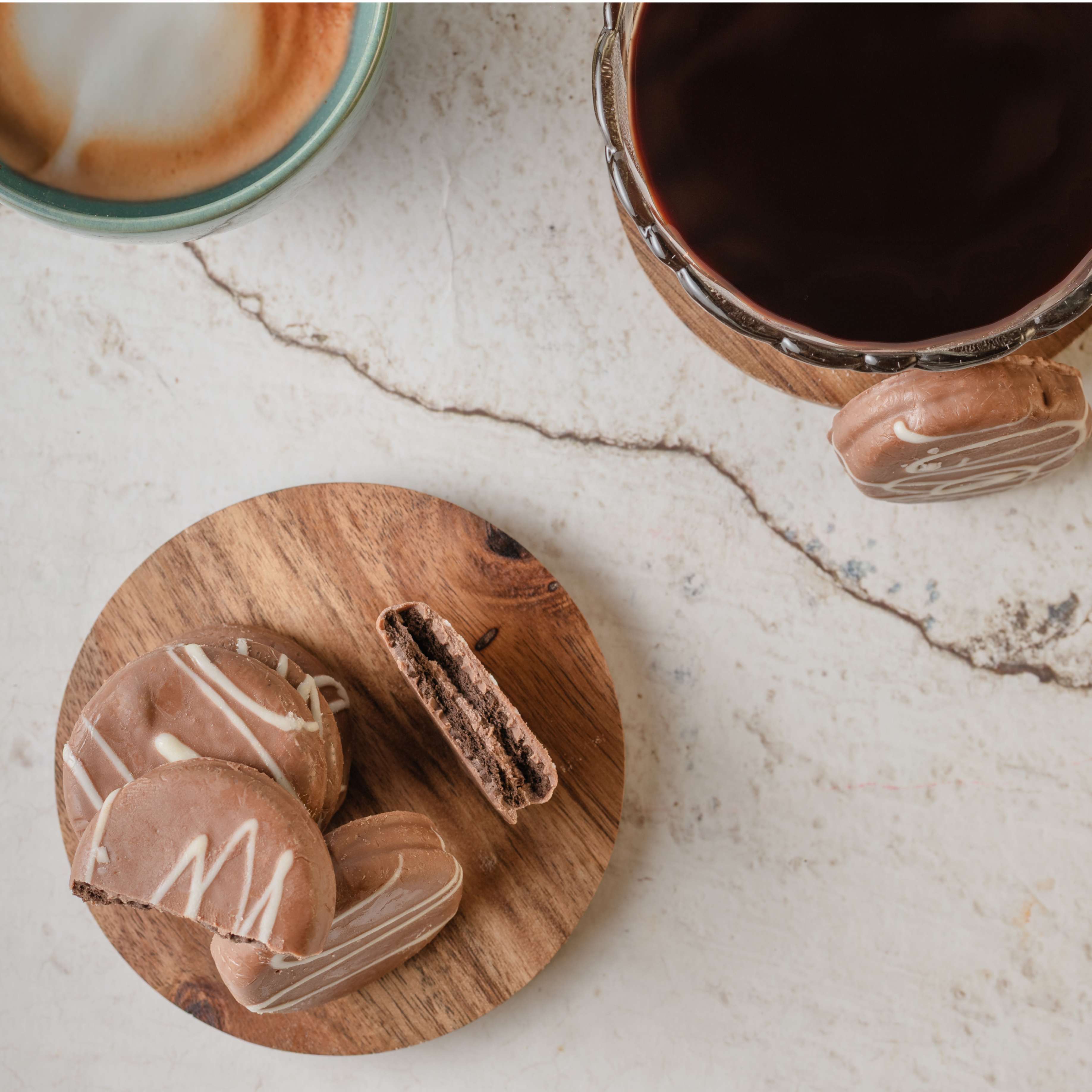 Buy Dipped Oreo delights—an irresistible take on chocolate oreos, now available online via World of Mysore Pak.